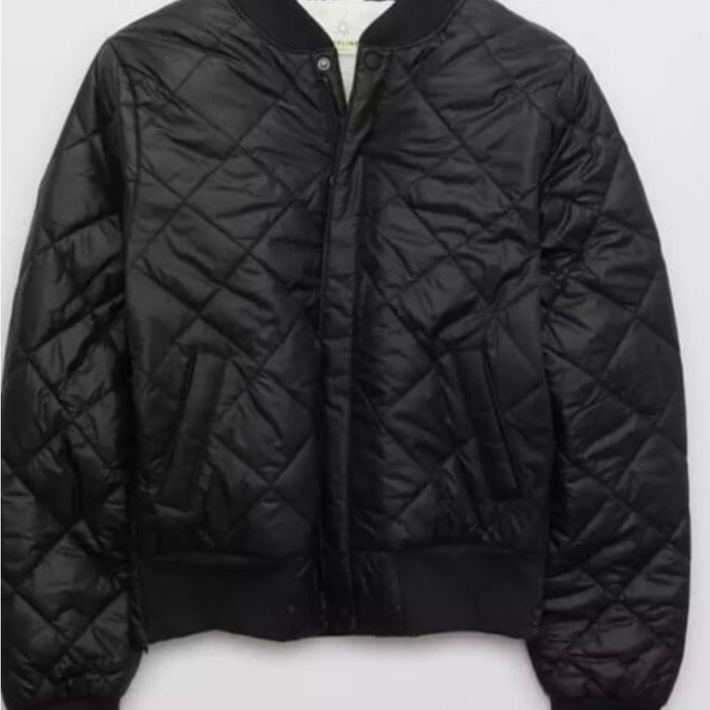 Women’s aerie offline Sherpa lined puffer bomber XS NWT